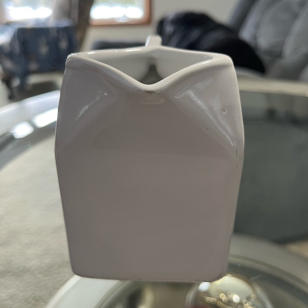 White Ceramic 'Got Milk?' Carton - Picture 4 of 5